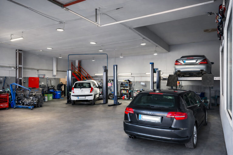 Freie Autowerkstatt Hannover mit Hebebühnen und Fahrzeugreparatur im Umkreis 50 km